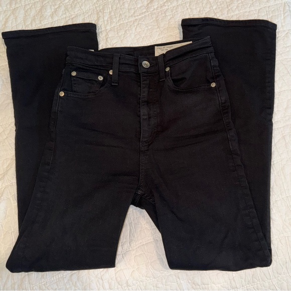 RAG & BONE
Casey High-Rise Flared Ankle Jeans - Picture 6 of 8